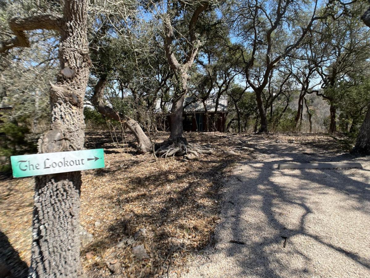 Walnut Canyon Cabins Fredericksburg Exterior photo